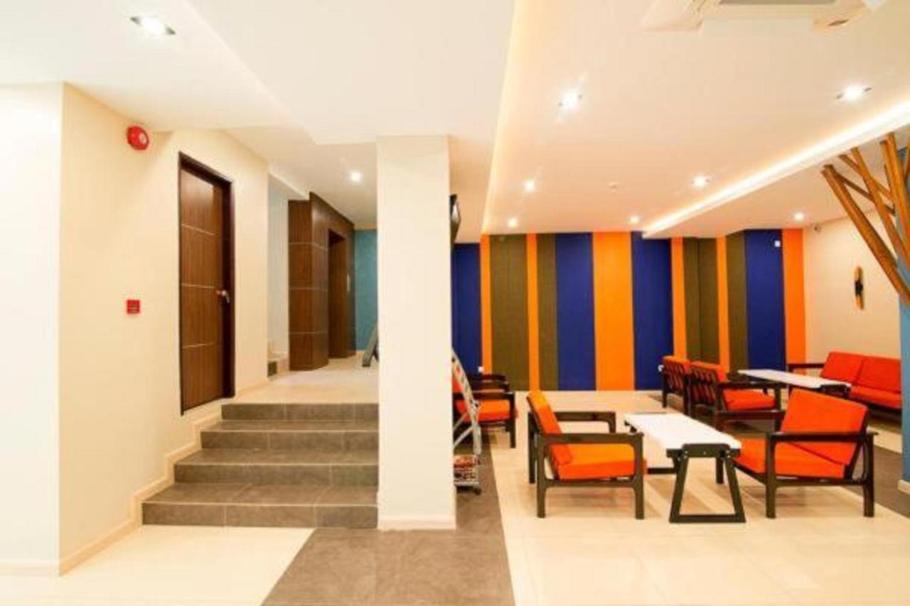 יאנגון Eastern Hotel מראה חיצוני תמונה